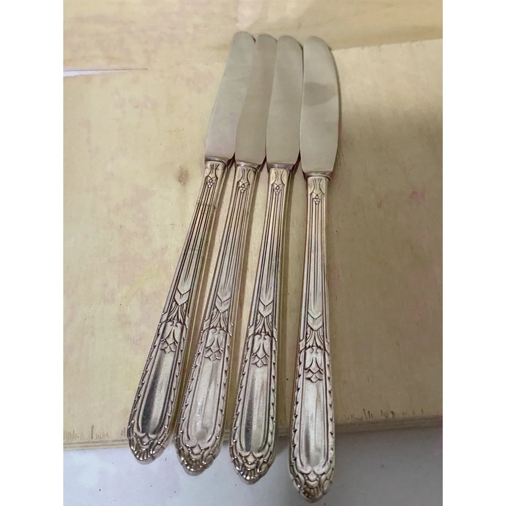 vintage Knifes 4 silverplated flatware handles